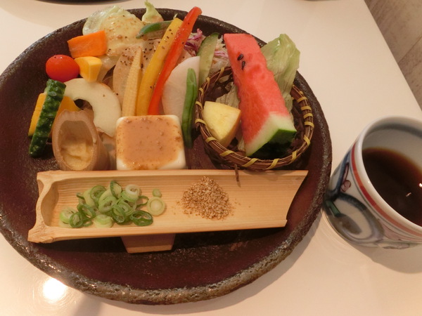 最近、お気に入りの「コージーカフェ」
