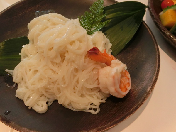 最近、お気に入りの「コージーカフェ」