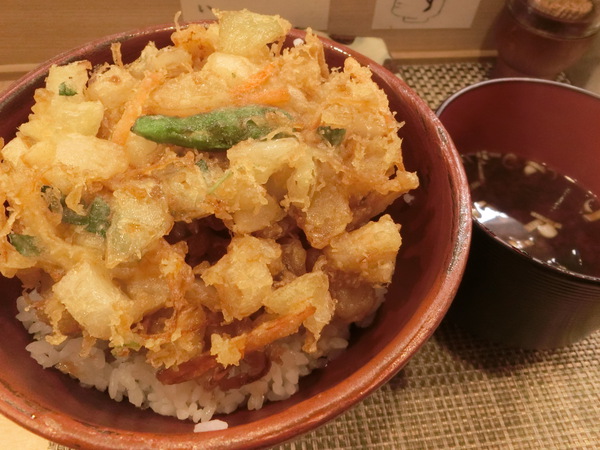 どんぶりが二度楽しめた「どんぶり割烹　板次郎」