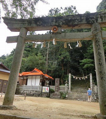 困ったときの神頼み