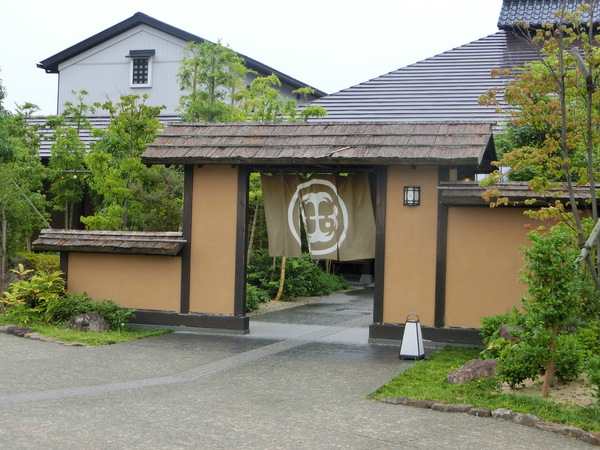 瀬戸芸「宇野港周辺」へ行く。