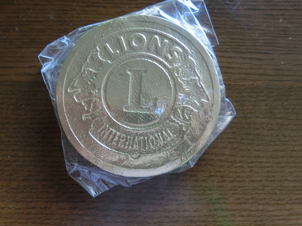 これなんだと思う？チョコそれとも？