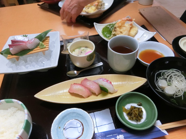昨日は丸亀「一徳」でランチ