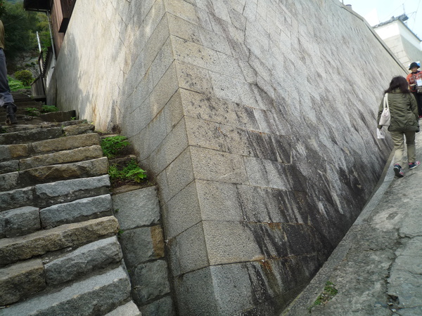 高見島へ行く。