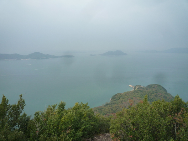 屋島北嶺の秋を歩く。