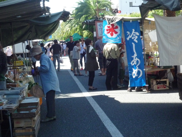 念願かなって日曜市