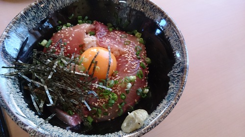 ハマチのづけ丼