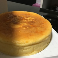 お手製チーズケーキいただきました。