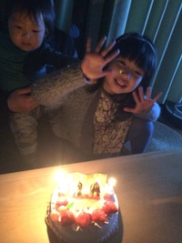 ひなまつりケーキ