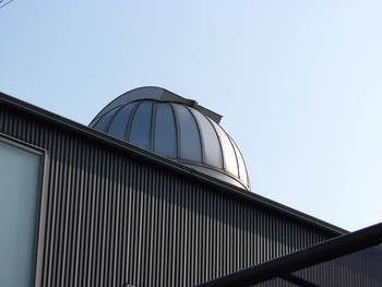天体ドームを発見す　　　高松市一の宮町にて