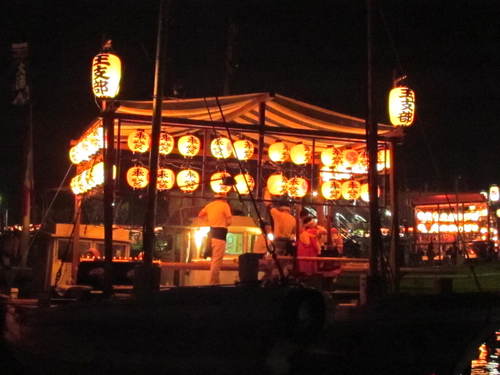 庵治町の船渡御祭り・花火　　