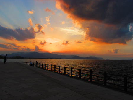 夕焼け　　サンポート高松