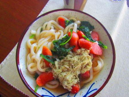 昼食 しっぽく  うどん   (残り物入り)                               自宅