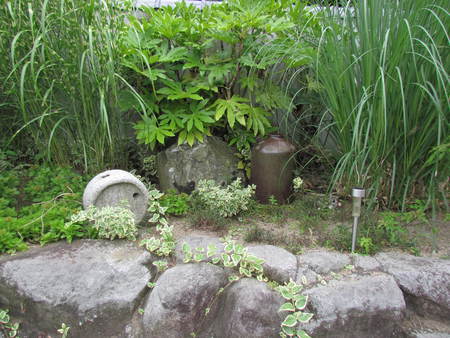 全国に　NHKTVで放送された　香川さんの庭園　さぬき市