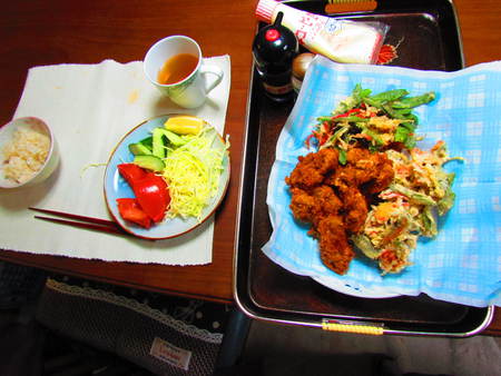 晩ご飯　　蠣天ぷら　　　　おいしい蠣が食べられて　　自宅
