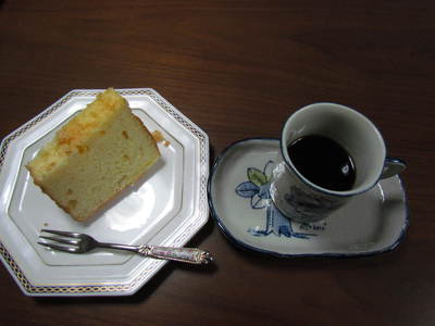 シフォンケーキ＆コーヒー　　自宅