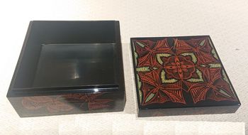 浅田真水　彫漆蒟醤蝶文装飾品入2