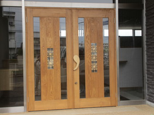 木製ドア取付完了