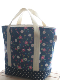 *tote bag*