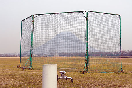 霞む讃岐富士