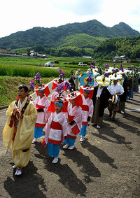 綾子踊り