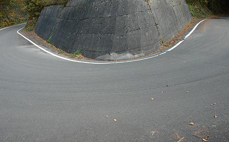 　峠みち