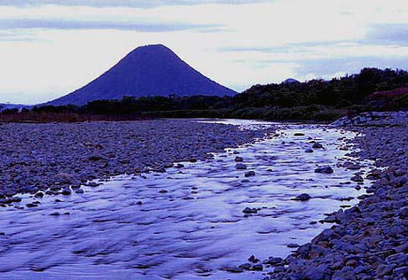 讃岐富士へ登る