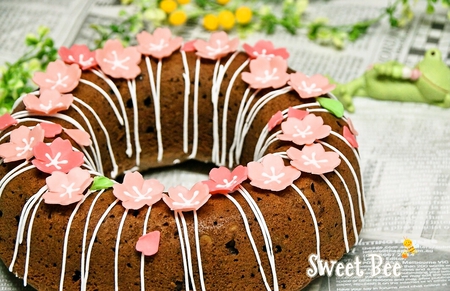 Sweet Bee 香川県 高松市 アイシングクッキー ケーキポップス カップケーキ フラワーケーキ スイーツデコレーション教室 販売 桜のチョコ リングケーキ