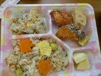 お弁当も秋色に