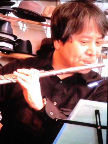 　　　ライブ・・・・