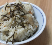 鶏ごぼう飯