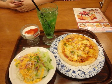 街中ランチ