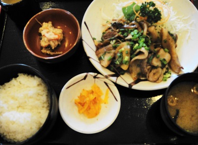 丸亀・正岡国道店でランチ