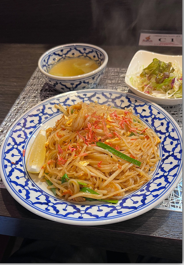 タイ料理の新店 サパン タイ