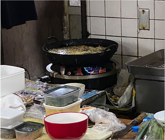 急げ！ 最後の100円うどん 一平 12月28日で閉店