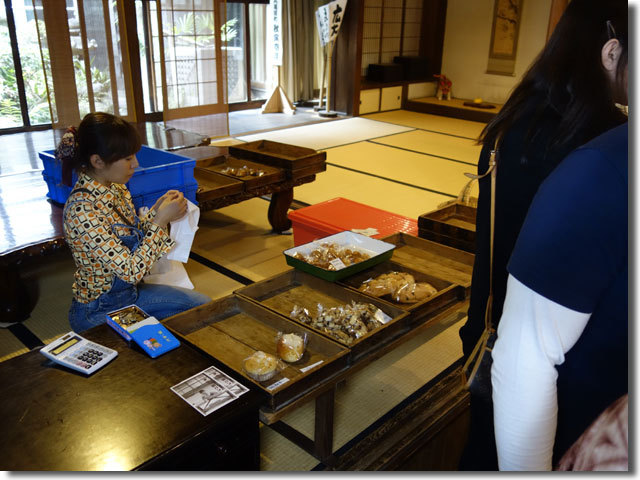 まるがめおもてなし商店街