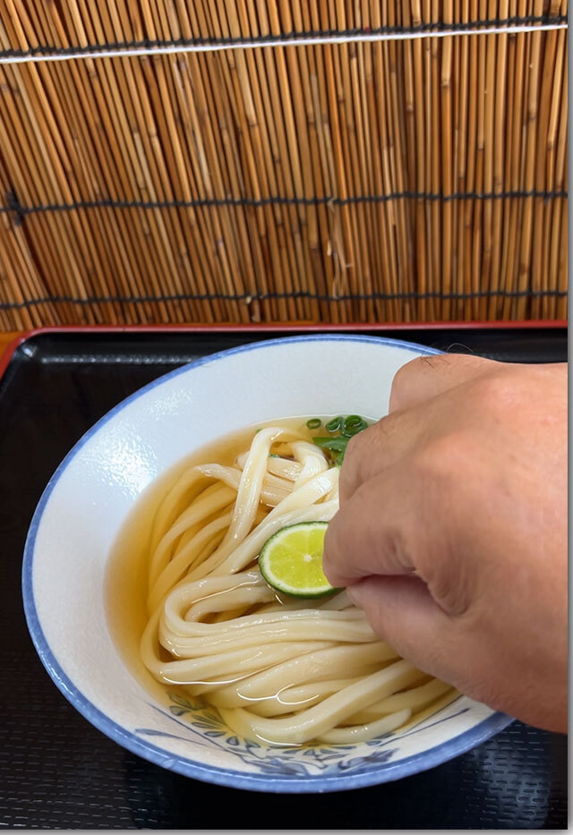 スダチ冷や掛け 手打ち麺や大島