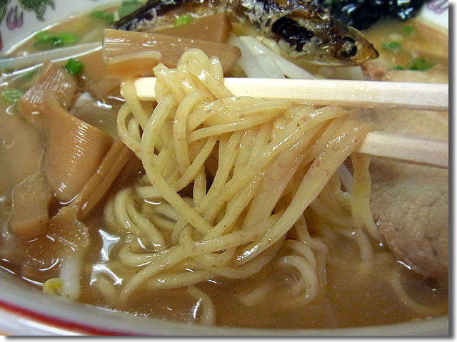 田町のとら家　いりこそば　自家製麺