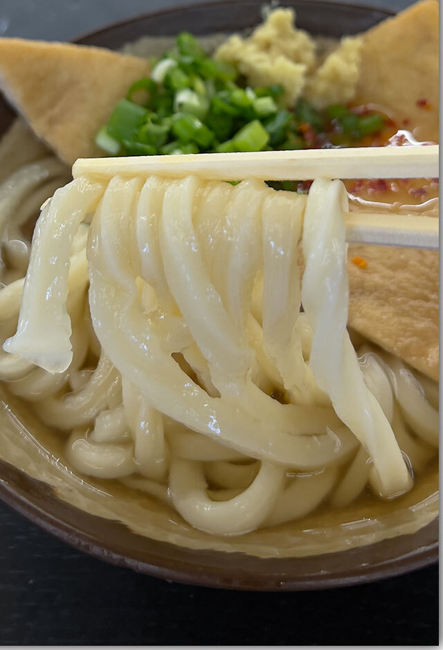 毎週木曜日は半額デー　やまだうどん 綾川町