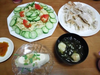 晩ごはんも。。。