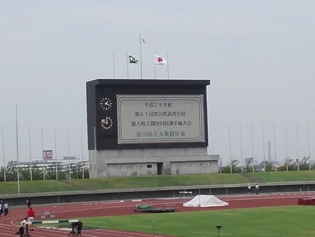 ◇持ち手付きバネポーチ◇