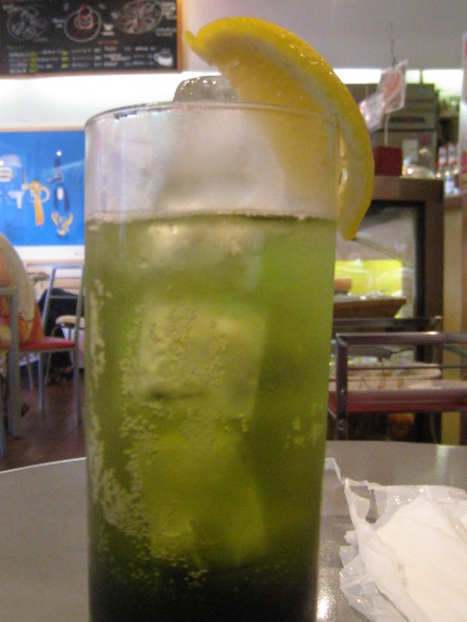 ＭＯＲＩＭＡＲＩ　ＣＡＦＥにて