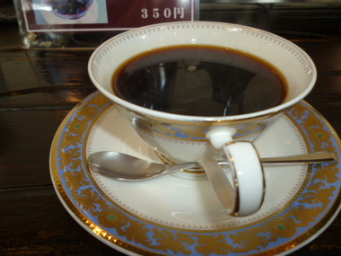 今日は研修なのでカフェへ