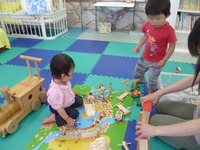 長江さんのおもちゃひろば