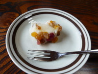 ドライフルーツ入り米粉の蒸しケーキ