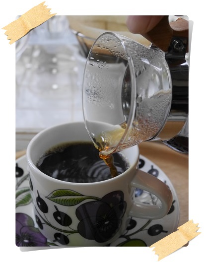ワインケーキとドリップコーヒー