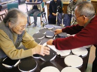 せんべい屋？返せ？何を？