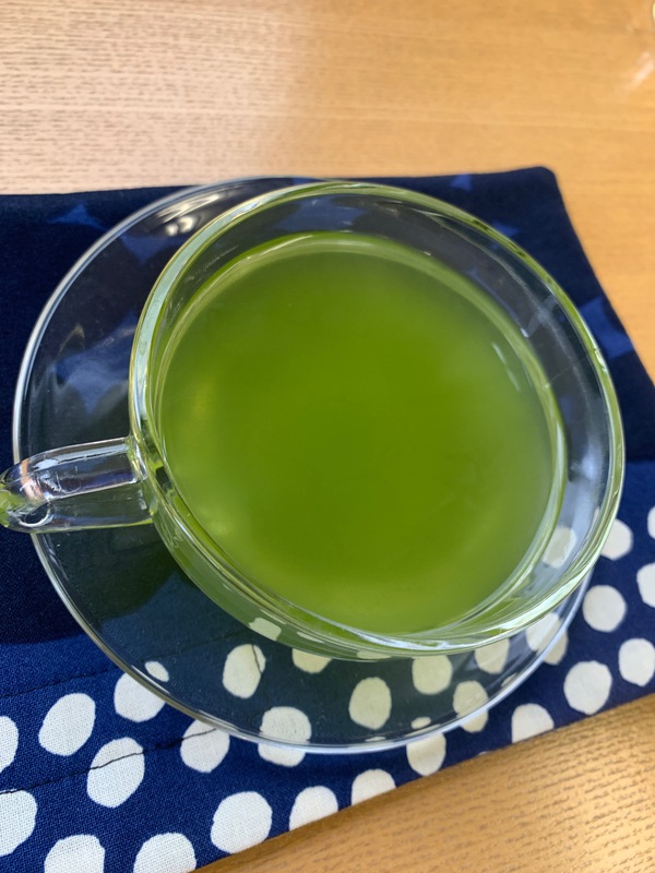喫茶コトナミ（イチゴと栗あんのマフィン、お茶）