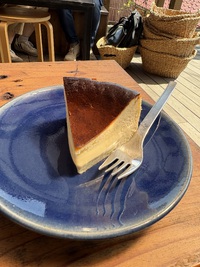 ダモンテ商会（バスクチーズケーキ＋CZECH PILSNER）