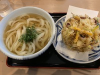 おうどん 瀬戸晴れ（かけうどん、地だこ入りかき揚げ）